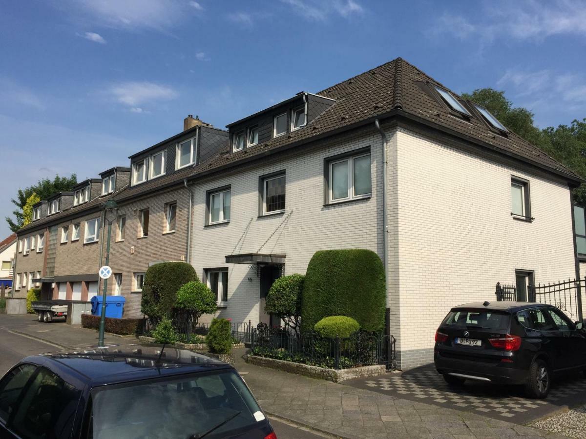 Messewohnung Duesseldorf Buitenkant foto