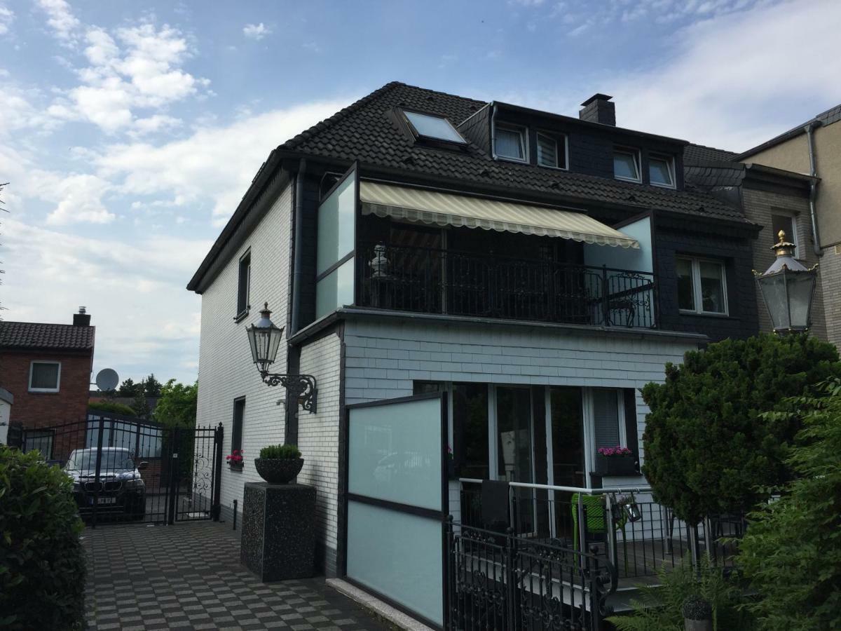 Messewohnung Duesseldorf Buitenkant foto